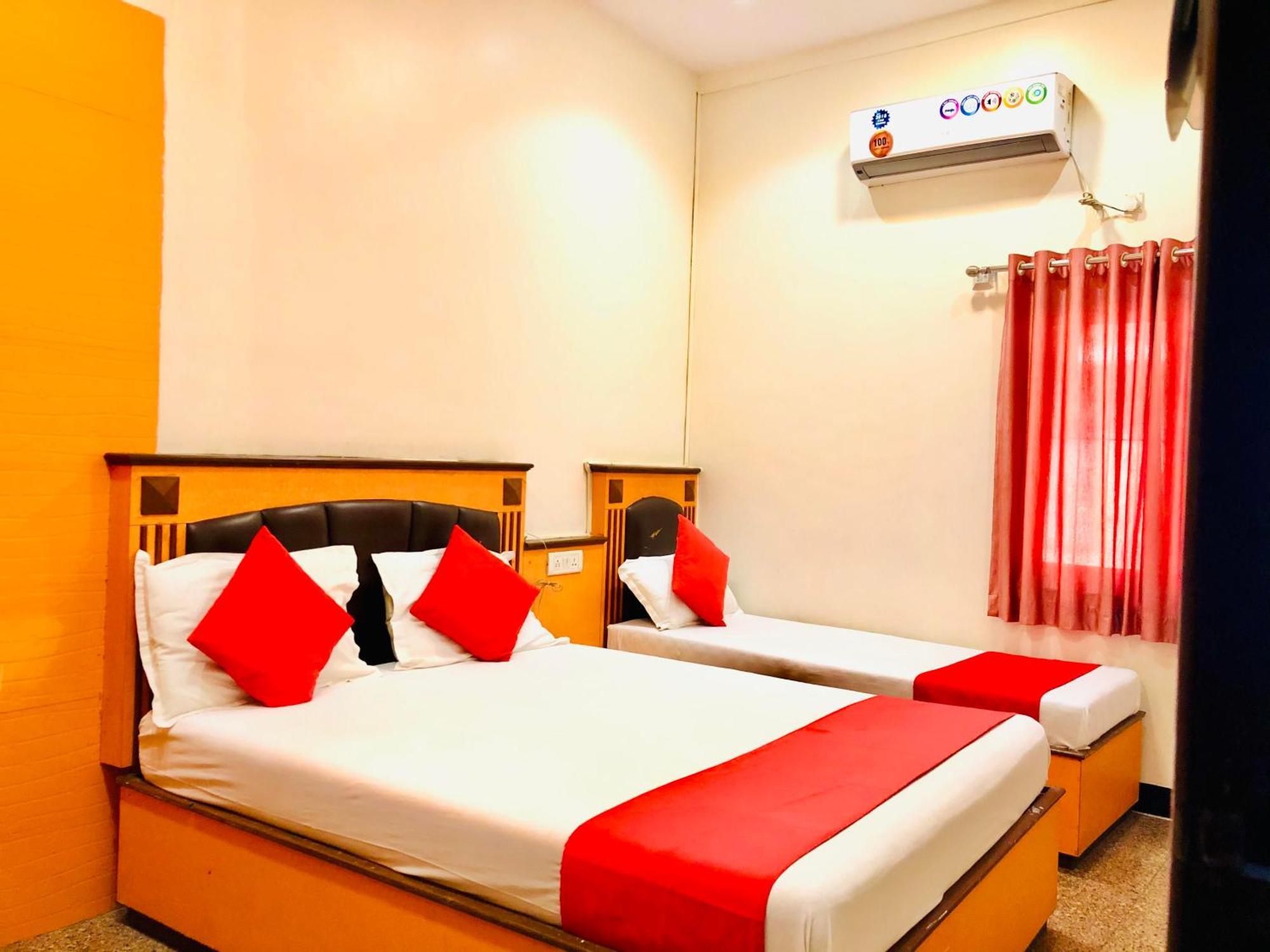 Hotel Volga 2 Мумбаї Екстер'єр фото